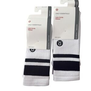 NWT 2 Pair lululemon athletica Daily Stride Casual Socks White with Black